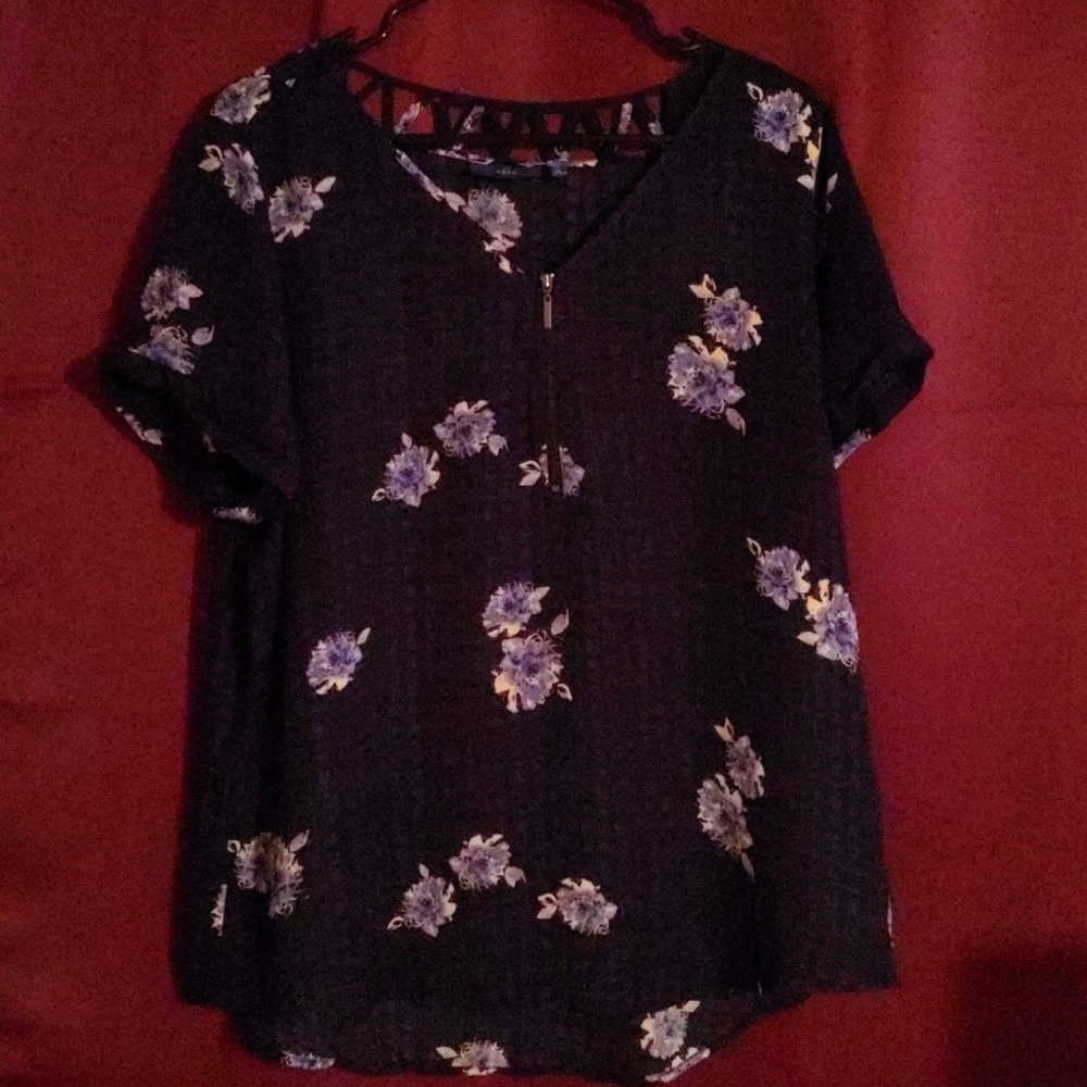 Apt. 9 size XL navy blue blouse